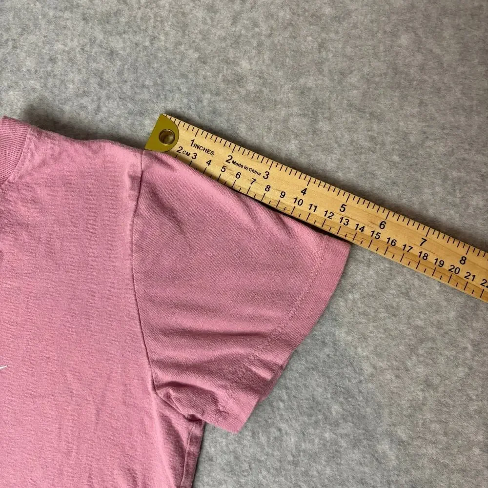 Nike YOUTH Sportswear Pink Graphic Logo T-Shirt - Size M